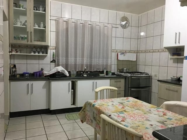 Casa com 400m² 4 quartos e 4 banheiros, à venda, no bairro COHAB - Setor C em Itapevi