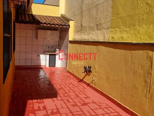 Casa com 250m² 4 quartos e 3 banheiros, à venda, no bairro Sumarezinho em Ribeirão Preto