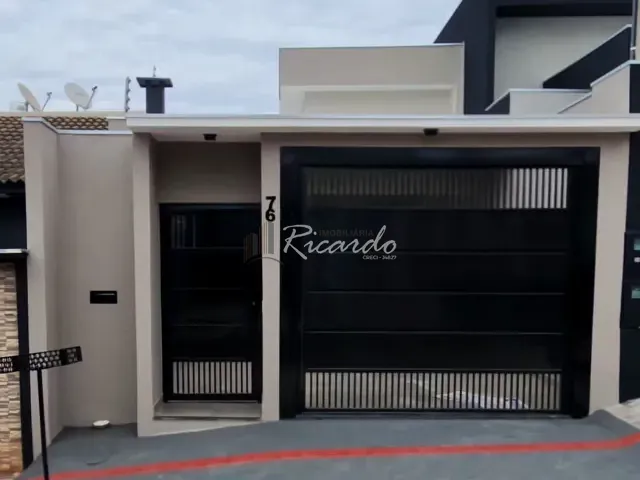 Casa com 126m² 3 quartos e 2 banheiros, à venda, no bairro Jardim Brasil em Arapongas