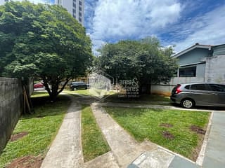 Foto do Casa-Casa tipo para venda em Água Funda com 3 quartos, sendo 1 suíte, 281m²