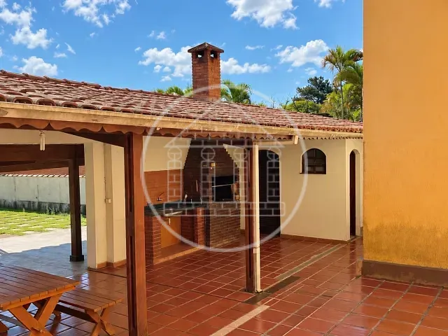 Casa com 1217m² 2 quartos e 3 banheiros, à venda ou para alugar, no bairro Jardim das Palmeiras (Zona Sul) em São Paulo