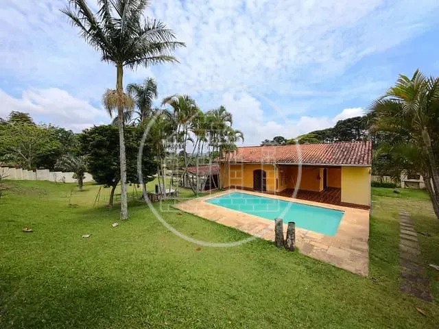 Casa com 1217m² 2 quartos e 3 banheiros, à venda ou para alugar, no bairro Jardim das Palmeiras (Zona Sul) em São Paulo