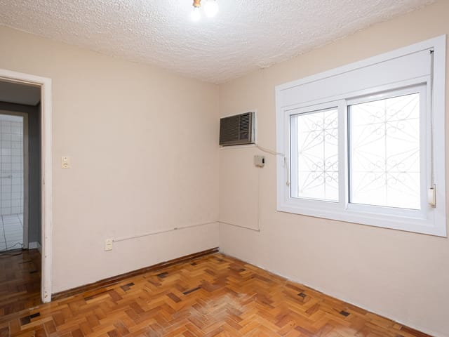 Casa com 300m² 3 quartos e 4 banheiros, à venda, no bairro Areal em Pelotas