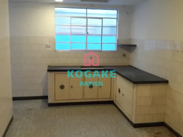 Sobrado com 157m² 4 quartos e 2 banheiros, para alugar, no bairro Centro em São José dos Campos