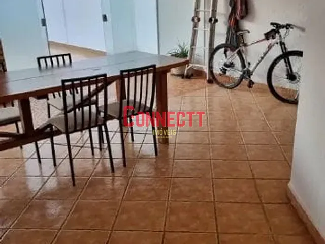 Casa com 298m² 3 quartos e 2 banheiros, à venda, no bairro Parque dos Bandeirantes em Ribeirão Preto