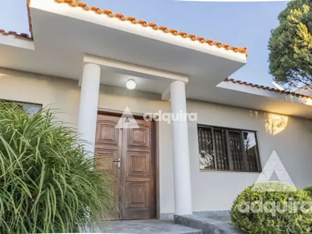 Casa com 645m² 3 quartos e 4 banheiros, à venda, no bairro Uvaranas em Ponta Grossa