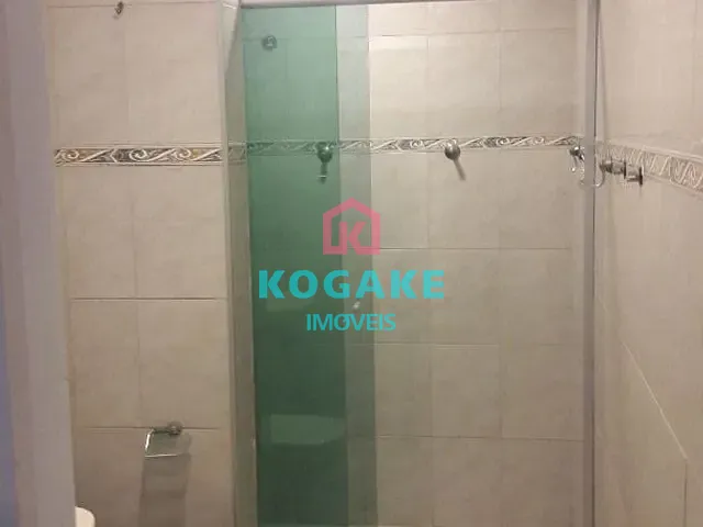 Sobrado com 130m² 4 quartos e 2 banheiros, para alugar, no bairro Centro em São José dos Campos