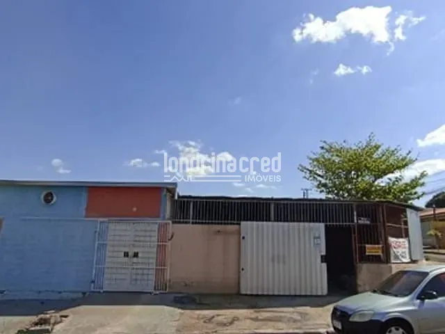 Casa com 372m² 4 quartos e 4 banheiros, à venda, no bairro Sebastião de Melo César em Londrina