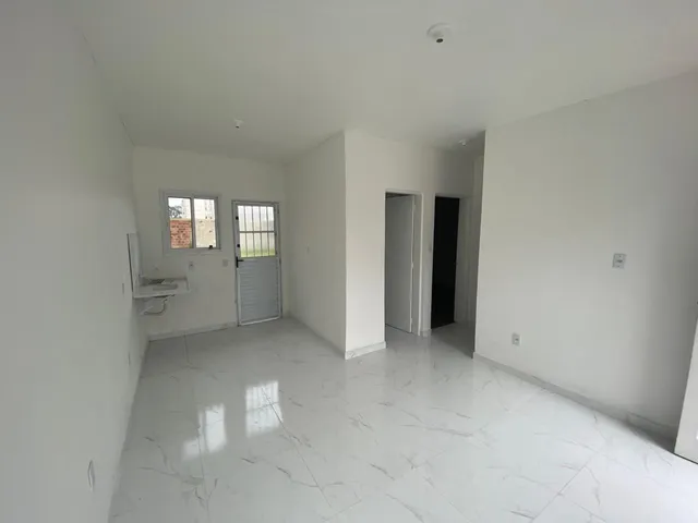 Casa 2 quartos e 1 banheiro, à venda, no bairro Liberdade em Pelotas