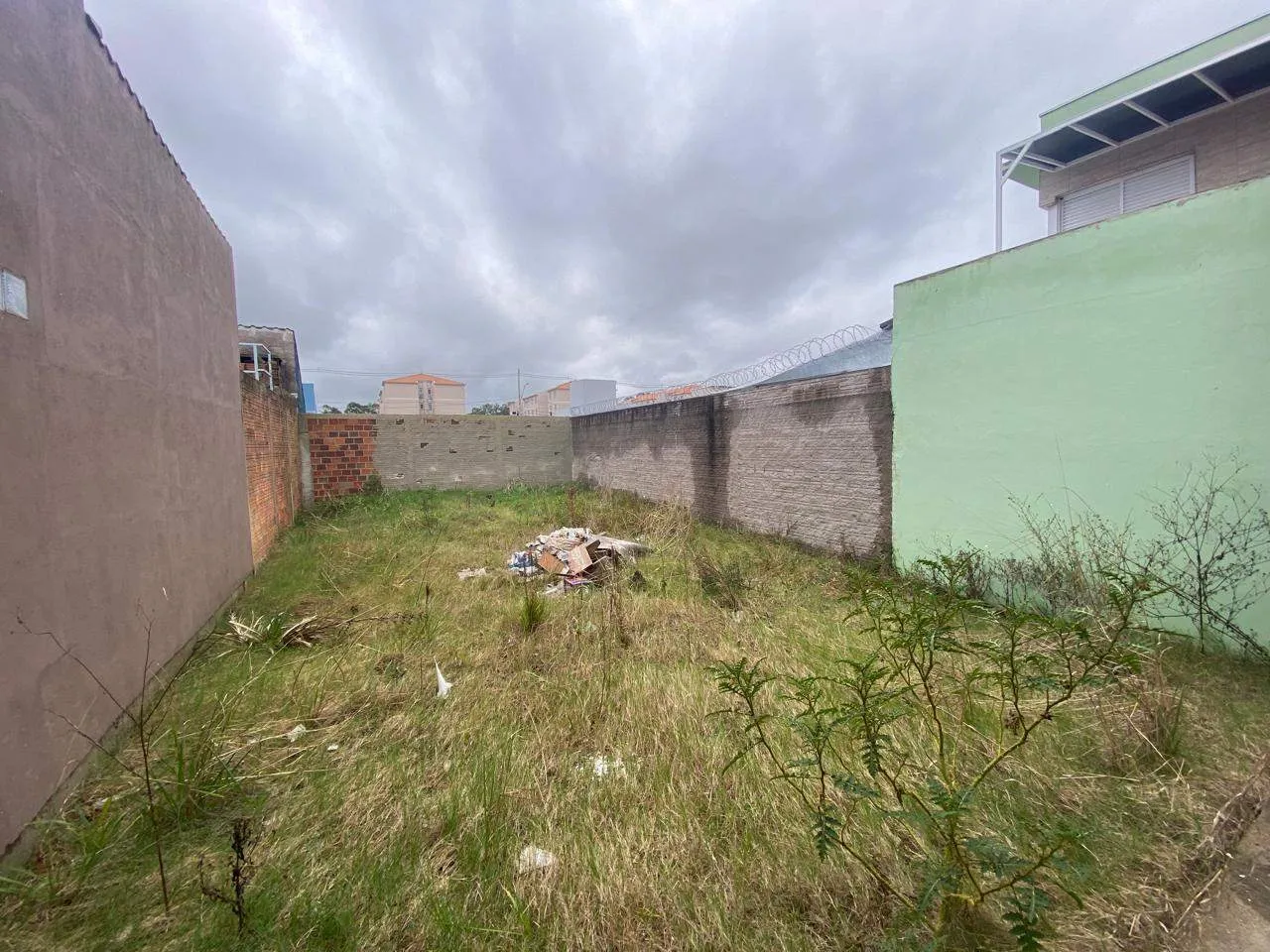 Casa à venda no Liberdade, Pelotas - 44 m², 2 quartos, ótima posição solar e amplo pátio aos fundos. - 8