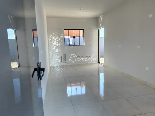 Casa com 126m² 2 quartos e 1 banheiro, à venda, no bairro Loteamento Metropolitam em Arapongas
