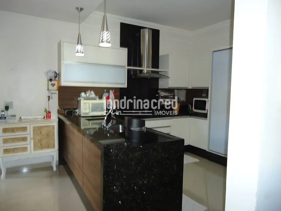Casa, 3 quartos, 202 m² - Foto 6