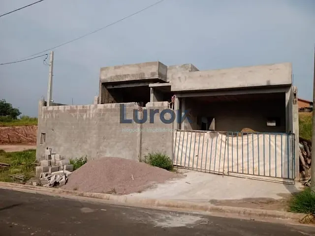 Casa com 360m² 4 quartos e 5 banheiros, à venda, no bairro Jardim Maracanã em Valinhos