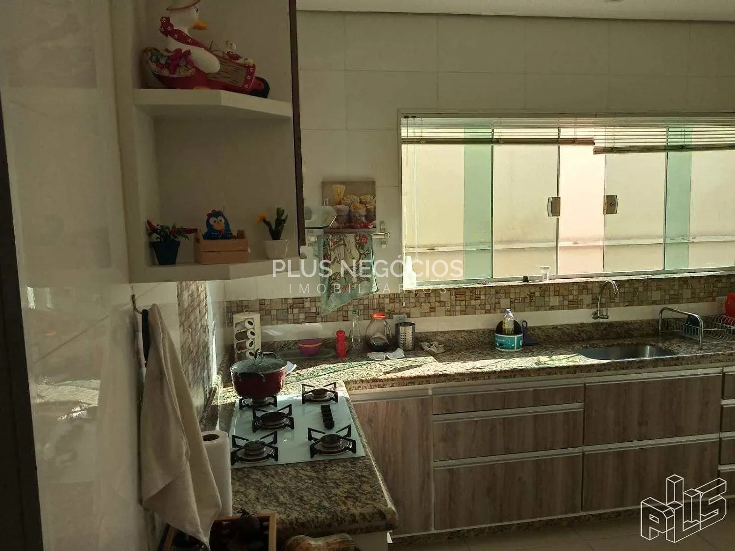 Casa, 4 quartos, 200 m² - Foto 6