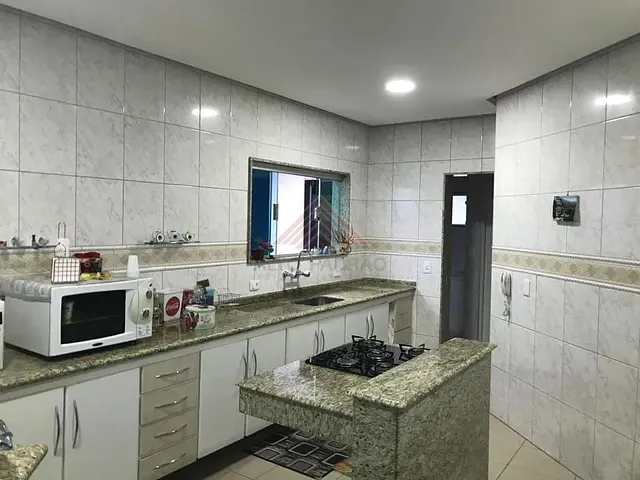 Casa com 500m² 4 quartos e 1 banheiro, à venda, no bairro Contry Park em Mauá