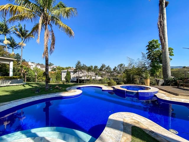 Casa com 1476m² 4 quartos e 8 banheiros, à venda, no bairro Alphaville em Santana de Parnaíba