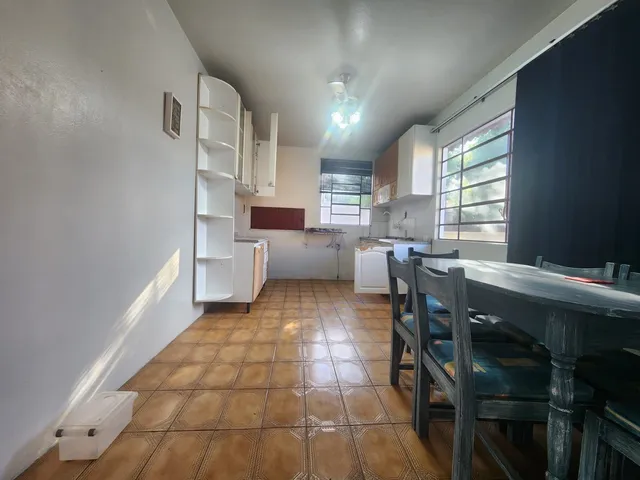 Casa com 210m² 2 quartos e 3 banheiros, à venda, no bairro Fragata em Pelotas