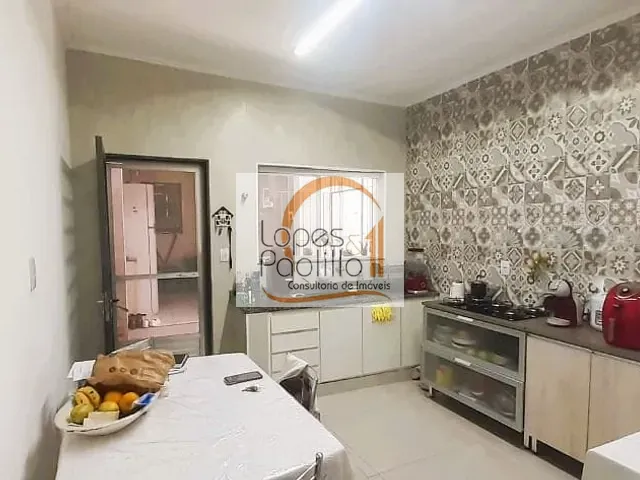 Casa com 270m² 3 quartos e 3 banheiros, à venda, no bairro Atibaia Jardim em Atibaia