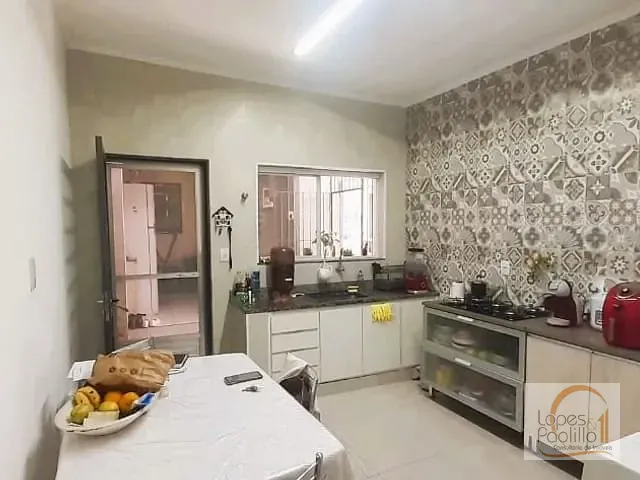 Casa com 270m² 3 quartos e 3 banheiros, à venda, no bairro Atibaia Jardim em Atibaia