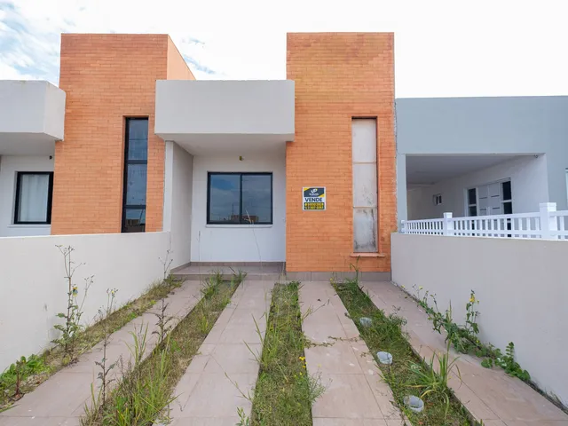 Casa com 125m² 3 quartos e 2 banheiros, à venda, no bairro Três Vendas em Pelotas