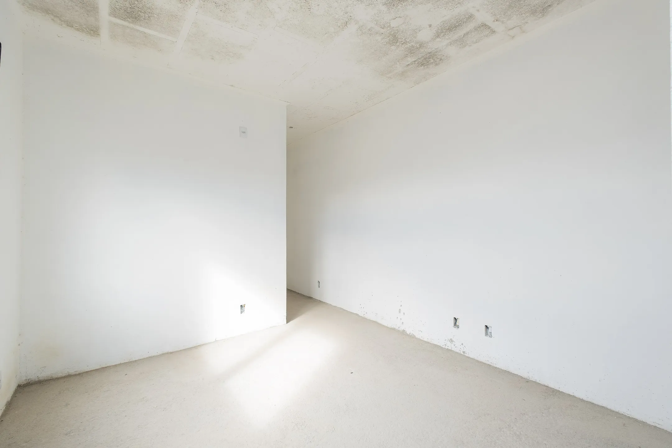 Casa à venda no Loteamento Mozart, Três Vendas - 90 m², 3 quartos (sendo 1 suíte), ótima posição solar e 2 vagas. - 7