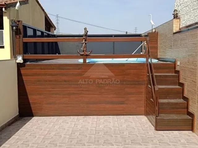Casa com 125m² 3 quartos e 2 banheiros, à venda, no bairro Vila Assis Brasil em Mauá