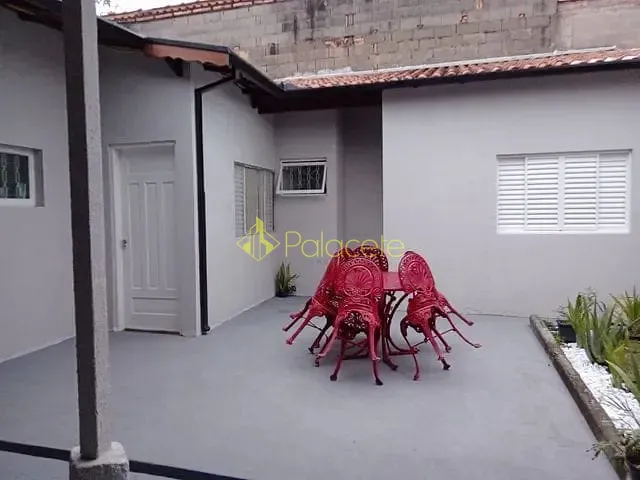 Casa 4 quartos e 4 banheiros, à venda, no bairro Jardim Canuto Borges em Taubaté