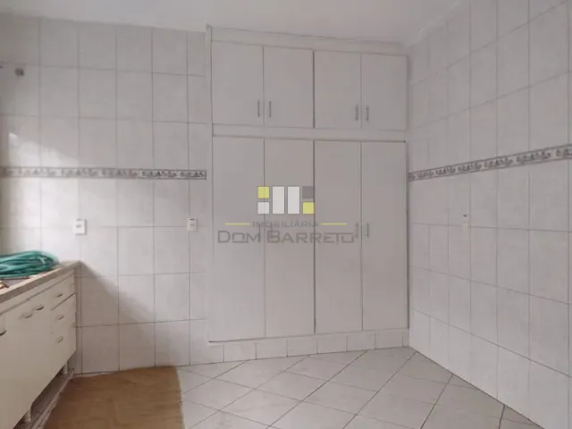 Casa 3 quartos e 2 banheiros, para alugar, no bairro Centro em Sumaré