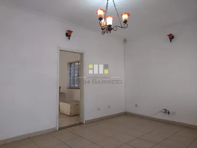 Casa 3 quartos e 2 banheiros, para alugar, no bairro Centro em Sumaré