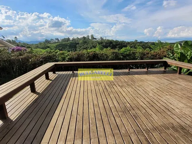 Casa com 1000m² 3 quartos e 3 banheiros, à venda, no bairro Empresarial Colina em Cajamar