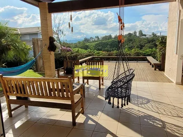 Casa com 1000m² 3 quartos e 3 banheiros, à venda, no bairro Empresarial Colina em Cajamar