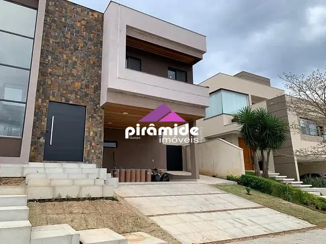 Casa com 450m² 3 quartos e 5 banheiros, à venda, no bairro Urbanova em São José dos Campos