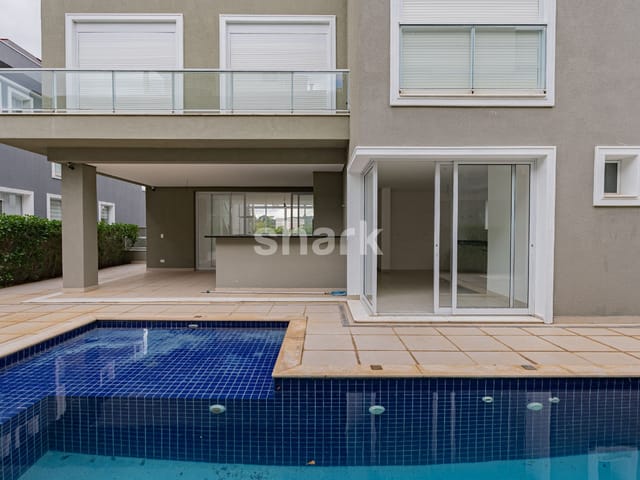 Casa com 430m² 4 quartos e 6 banheiros, à venda, no bairro Alphaville em Santana de Parnaíba