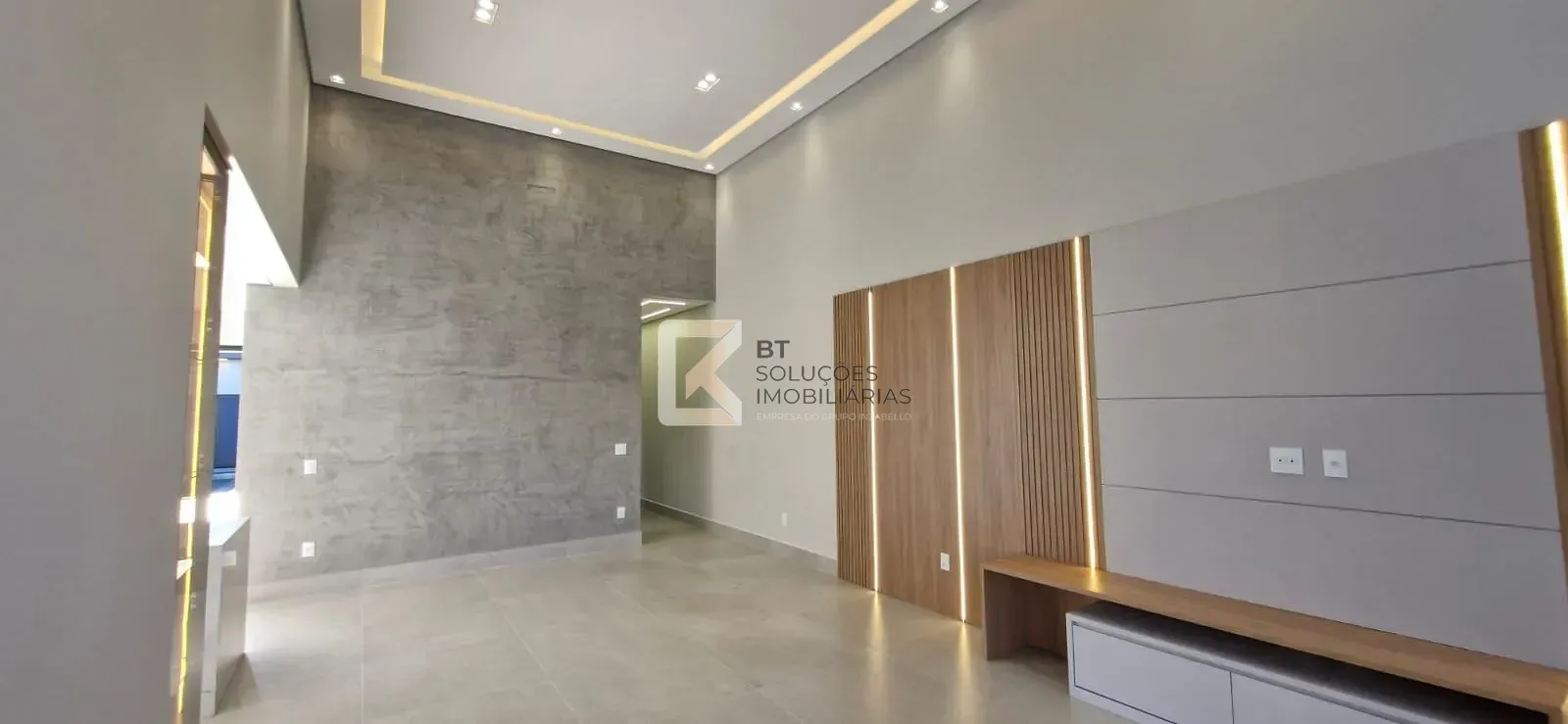 Casa, 3 quartos, 218 m² - Foto 3
