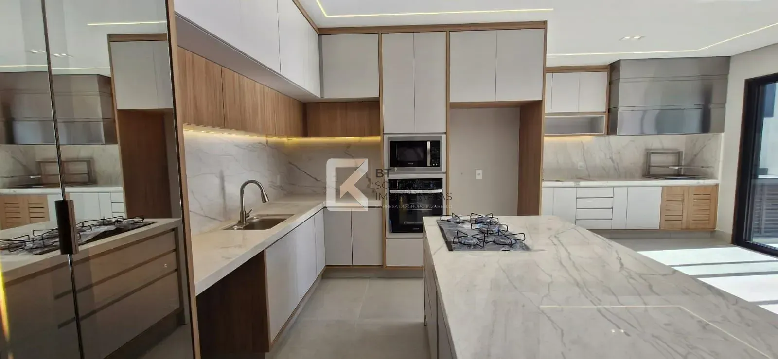 Casa, 3 quartos, 218 m² - Foto 6