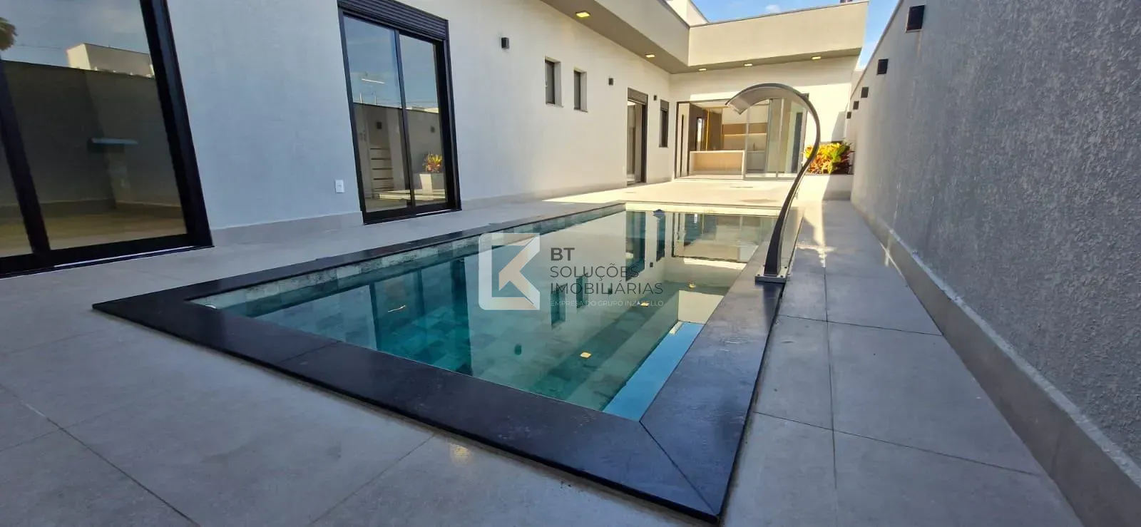 Casa, 3 quartos, 218 m² - Foto 14