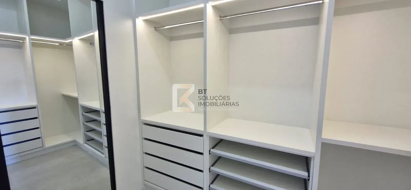 Casa, 3 quartos, 218 m² - Foto 17