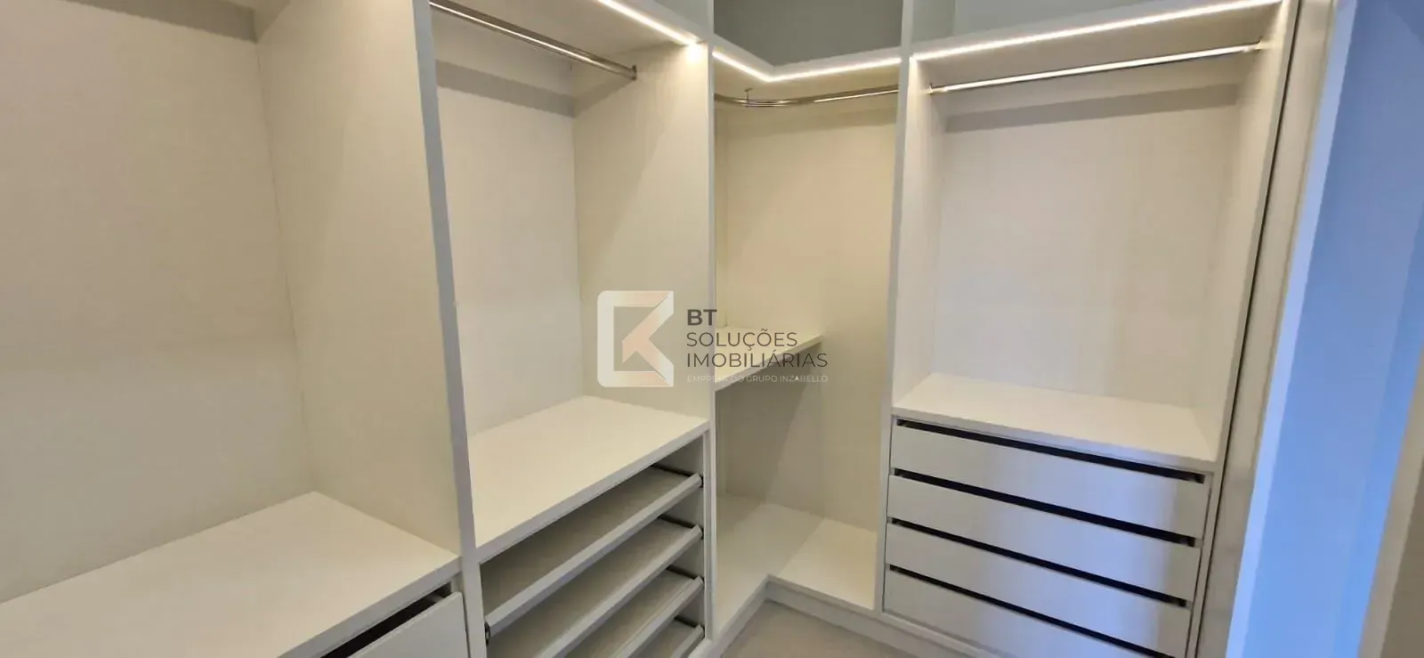 Casa, 3 quartos, 218 m² - Foto 21