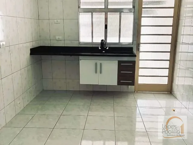 Casa com 288m² 2 quartos e 2 banheiros, à venda, no bairro Vila Vessoni em São Paulo