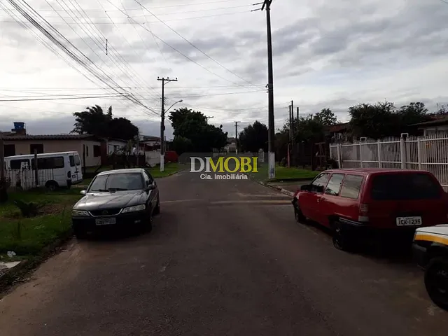 Casa com 450m² 3 quartos e 2 banheiros, à venda, no bairro Morada do Vale III em Gravataí
