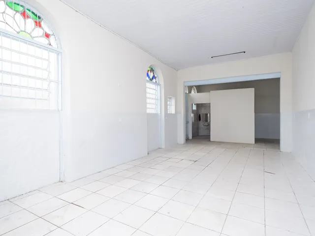 Casa para alugar, no bairro Centro em Pelotas