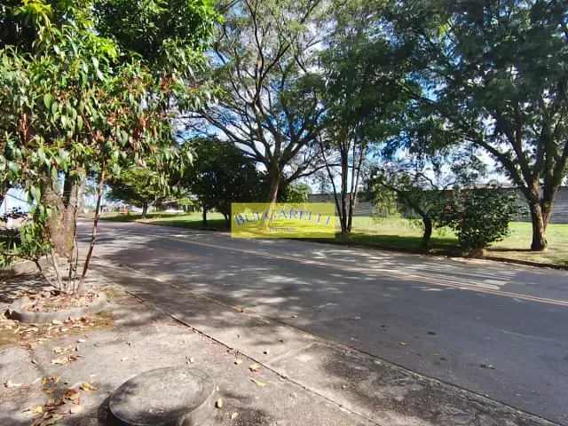 Casa com 407m² 4 quartos e 2 banheiros, à venda, no bairro Parque da Represa em Jundiaí