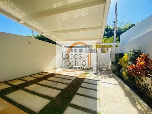 Casa com 240m² 3 quartos e 2 banheiros, à venda, no bairro Jardim dos Pinheiros em Atibaia