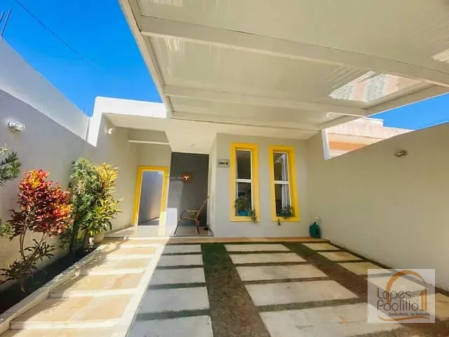 Casa com 240m² 3 quartos e 2 banheiros, à venda, no bairro Jardim dos Pinheiros em Atibaia
