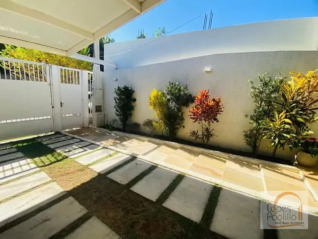 Casa com 240m² 3 quartos e 2 banheiros, à venda, no bairro Jardim dos Pinheiros em Atibaia