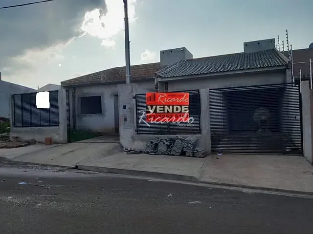 Casa com 126m² 2 quartos e 1 banheiro, à venda, no bairro Jardim Monte Carlo em Arapongas