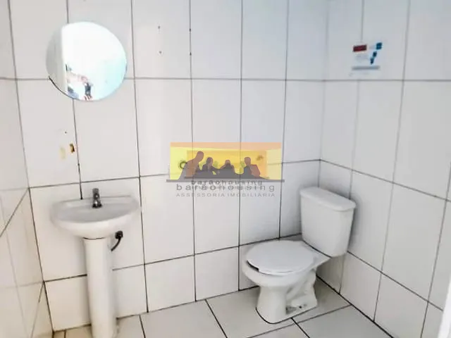 Casa com 360m², para alugar, no bairro Vila Santa Isabel em Campinas