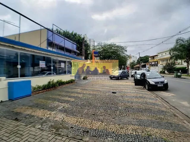 Casa com 360m², para alugar, no bairro Vila Santa Isabel em Campinas