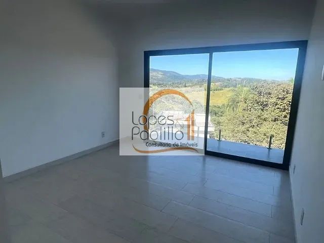 Casa com 235m² 3 quartos e 3 banheiros, à venda, no bairro Jardim Paulista em Atibaia