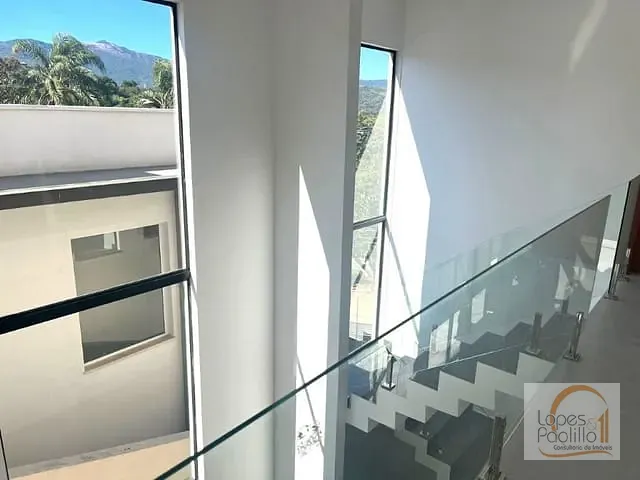Casa com 235m² 3 quartos e 3 banheiros, à venda, no bairro Jardim Paulista em Atibaia